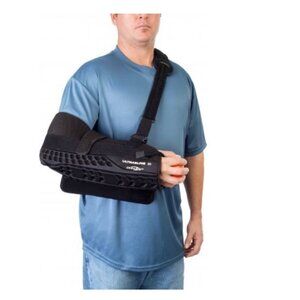 DonJoy Ultra Sling III Shoulder Support Immobilizer Sling Very Good Condition
